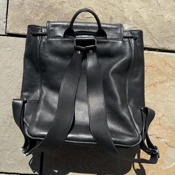 Vintage Y2K Coach Leather Backpack - Picture 3 of 8